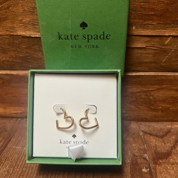 kate spade Jewelry - Kate Spade Gold Heart Earrings 💛